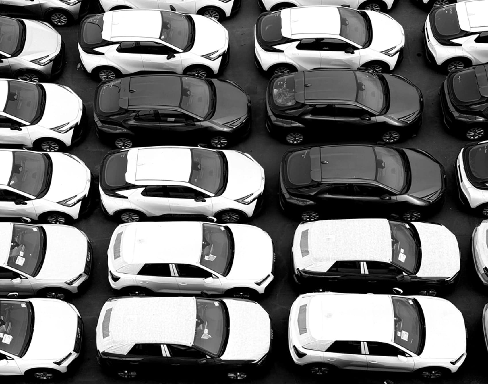 Riepu atlase pēc auto